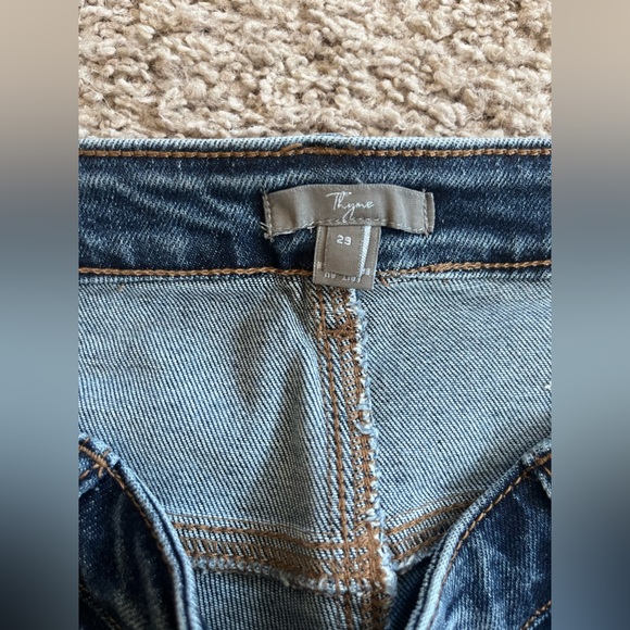 Thyme maternity jeans - Picture 2 of 5